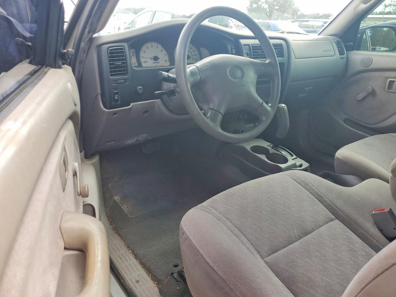 2001 TOYOTA TACOMA XTRACAB PRERUNNER photo 8
