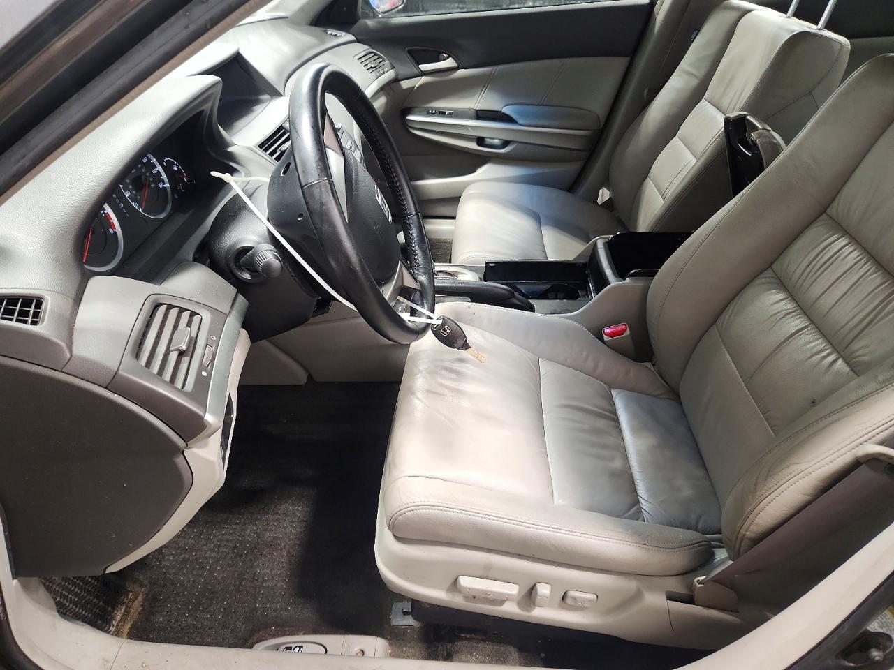 2009 HONDA ACCORD EXL photo 7