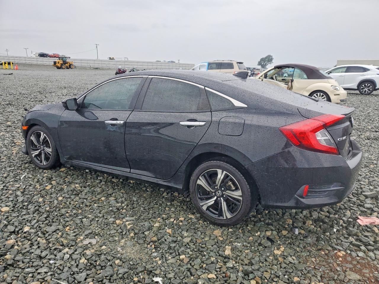 2017 HONDA CIVIC TOURING photo 2