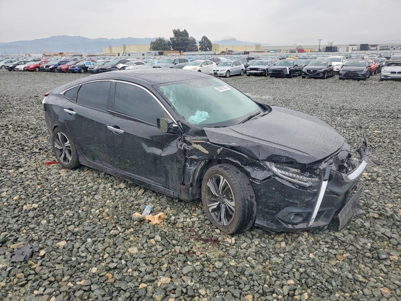 2017 HONDA CIVIC TOURING photo 4