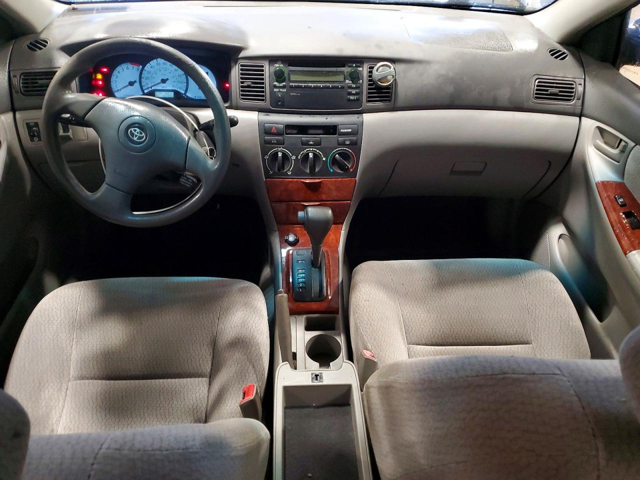 2004 TOYOTA COROLLA CE photo 15