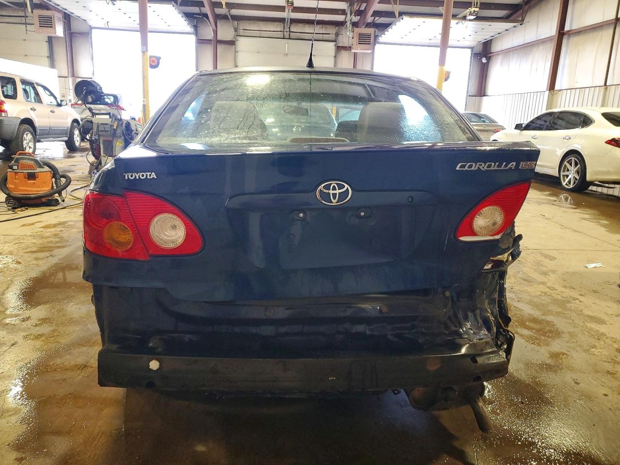 2004 TOYOTA COROLLA CE photo 11
