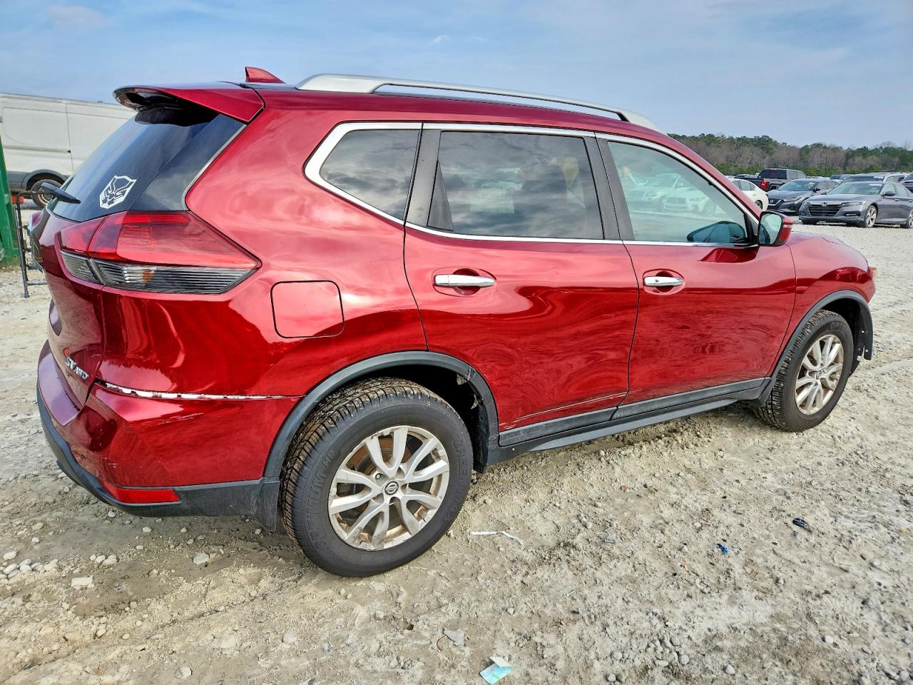 2020 NISSAN ROGUE S photo 3
