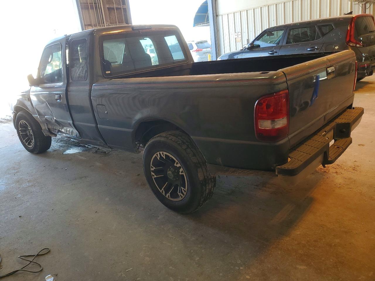 2004 FORD RANGER SUPER CAB photo 3