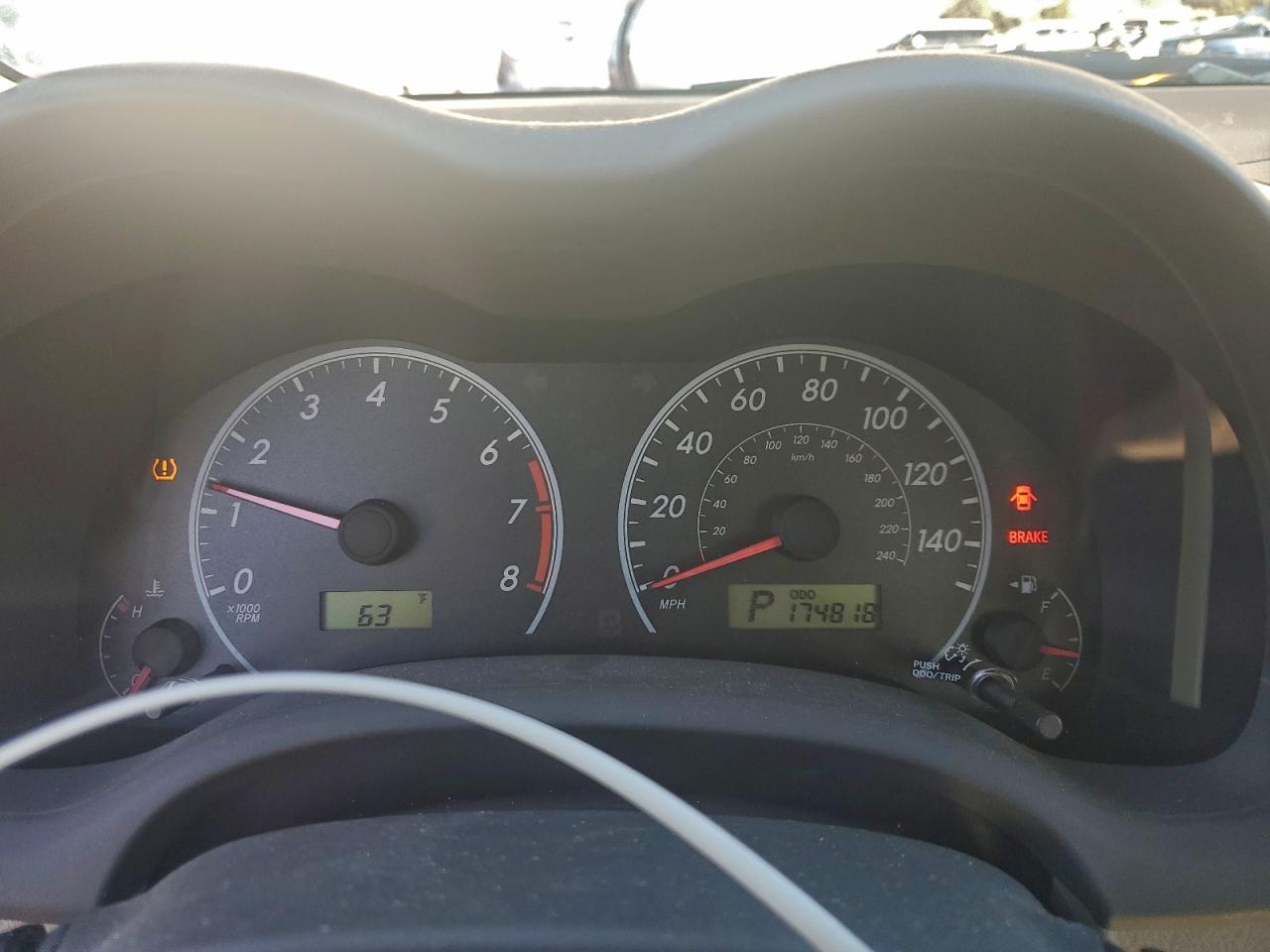 2010 TOYOTA COROLLA BASE photo 9