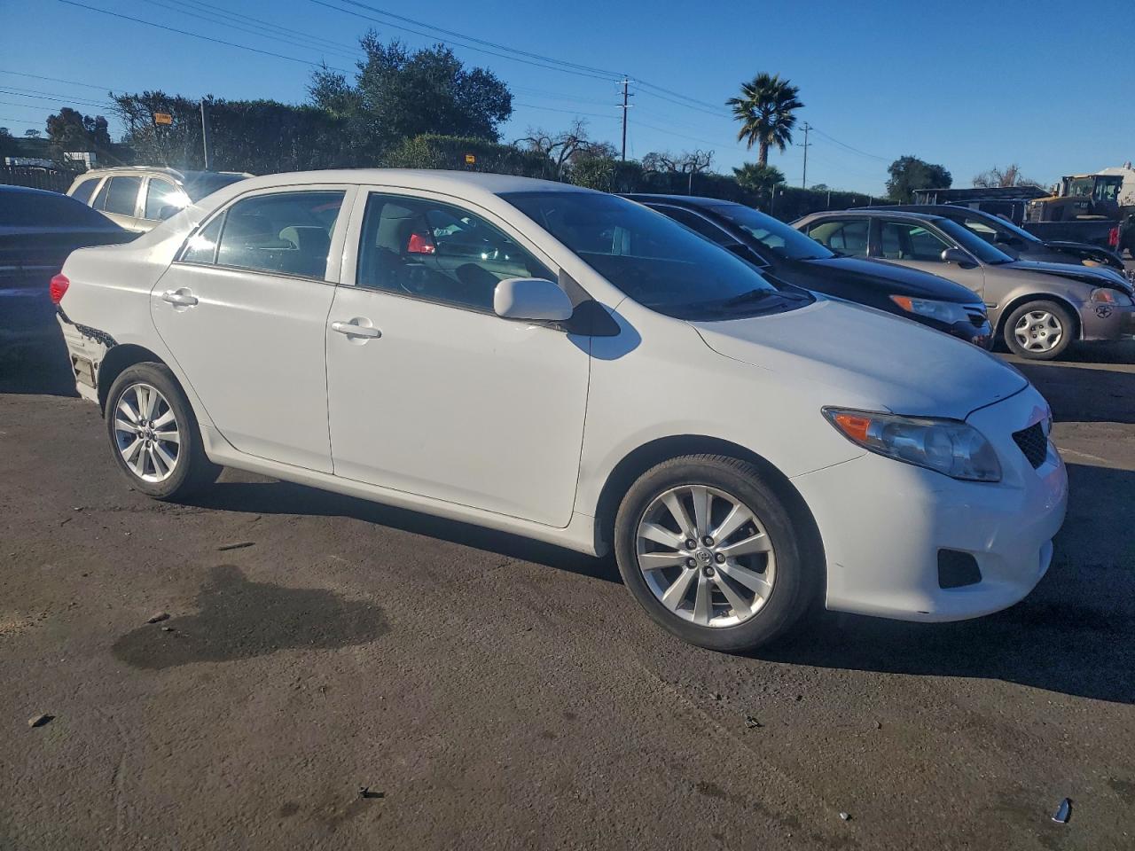2010 TOYOTA COROLLA BASE photo 4