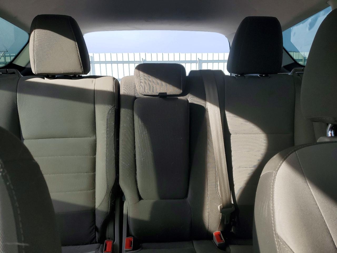 2016 FORD ESCAPE SE photo 19