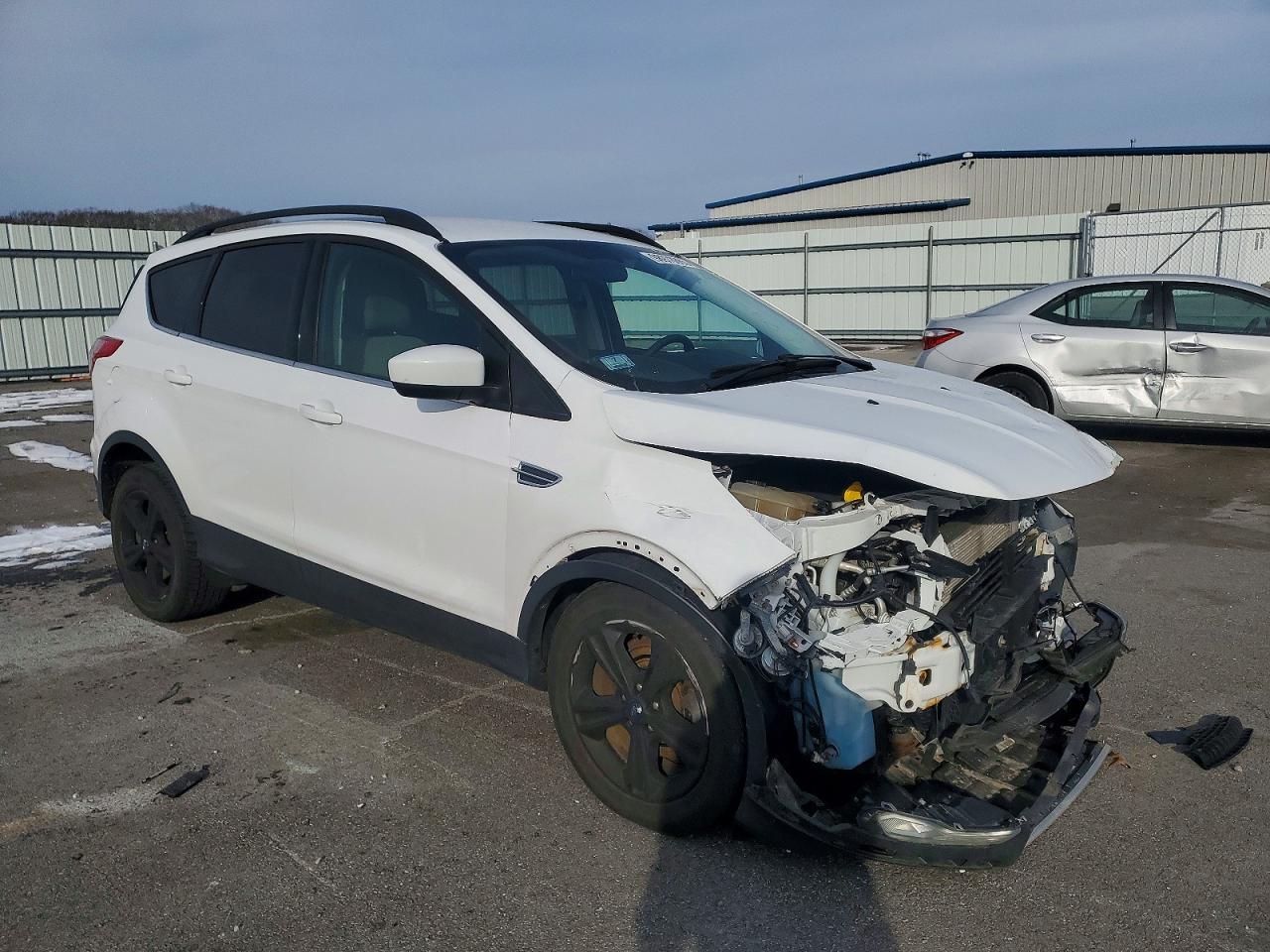 2016 FORD ESCAPE SE photo 7