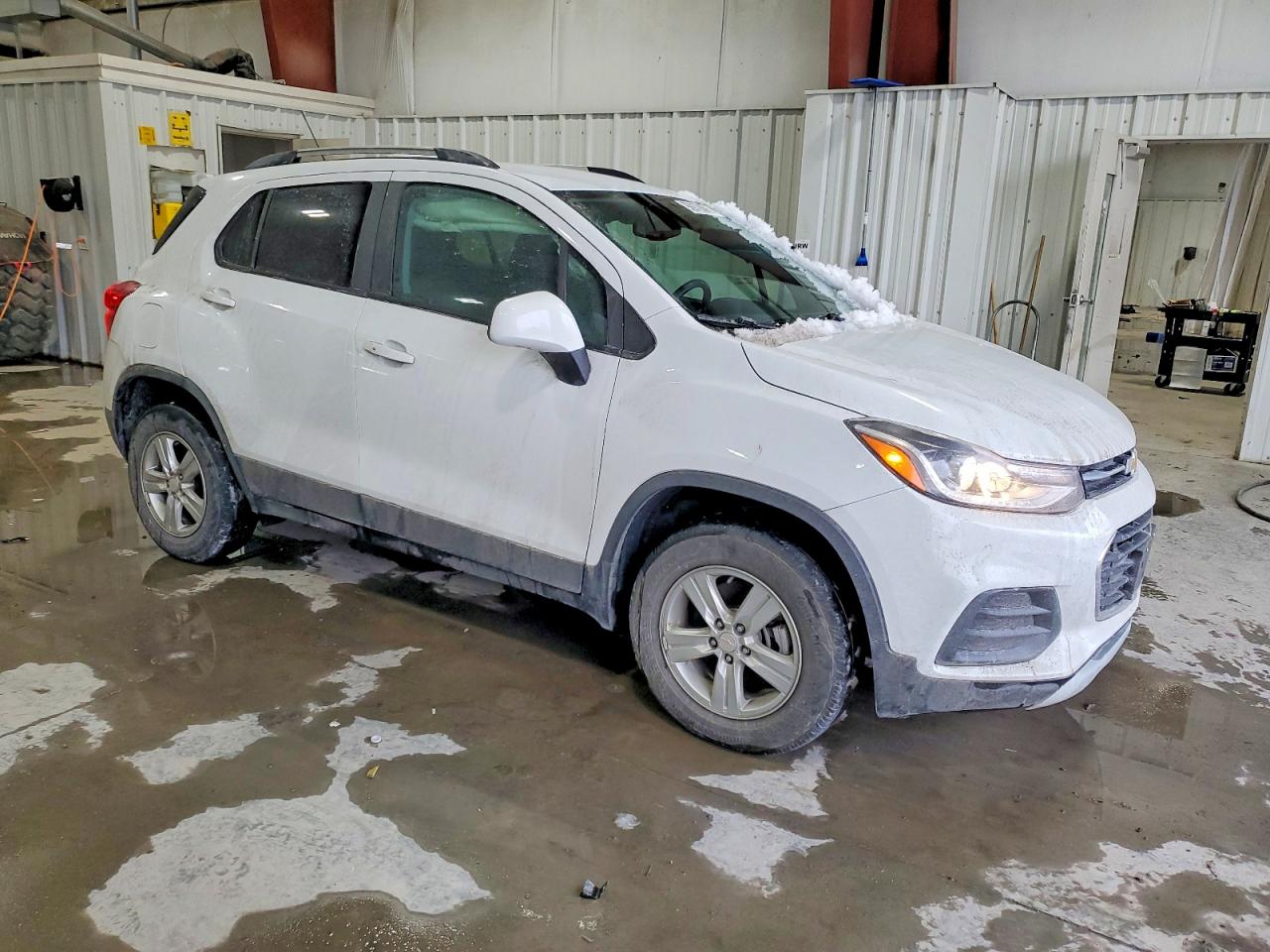 2022 CHEVROLET TRAX 1LT photo 4