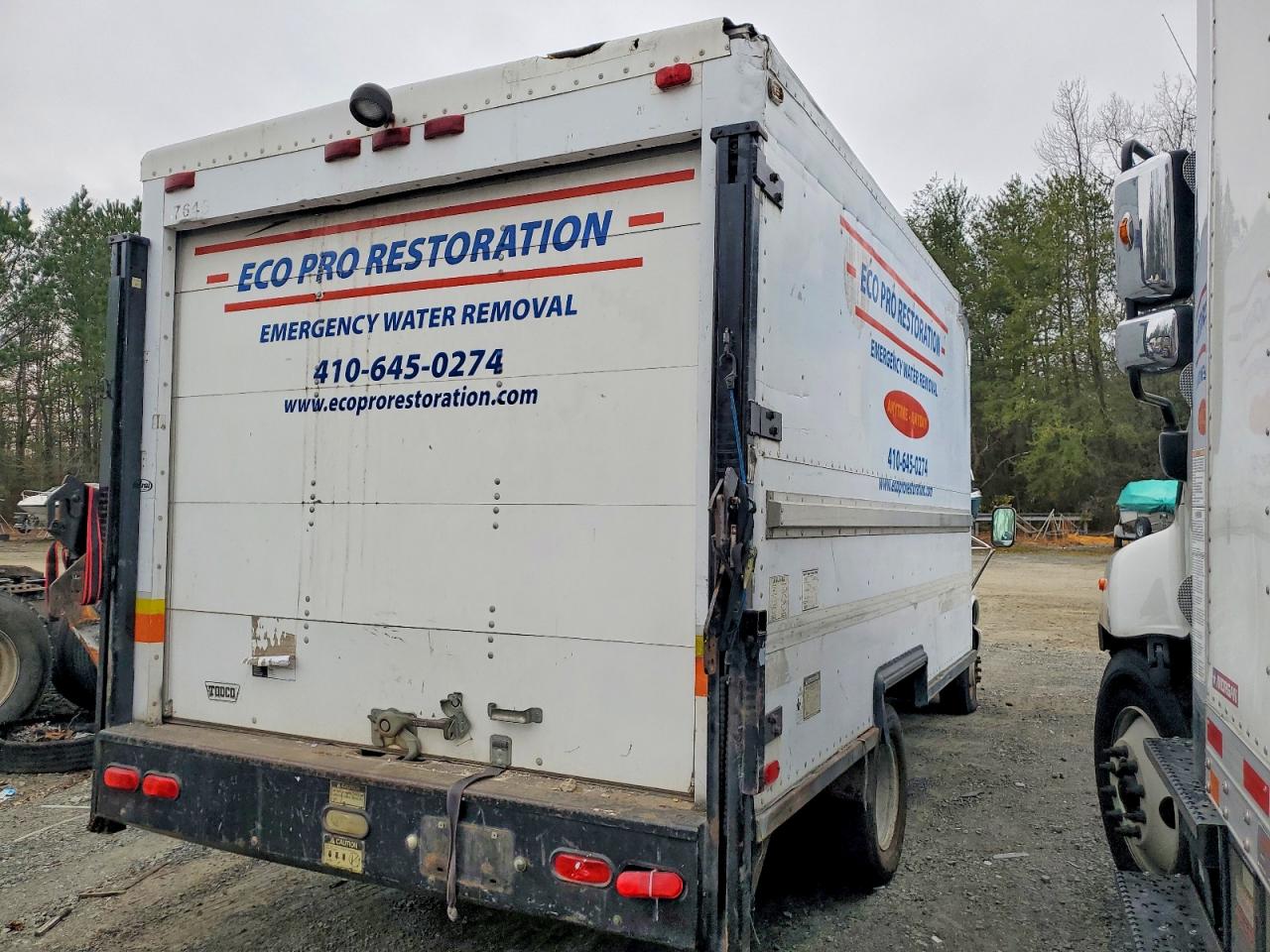 1997 GMC SAVANA BOX TRUCK photo 5