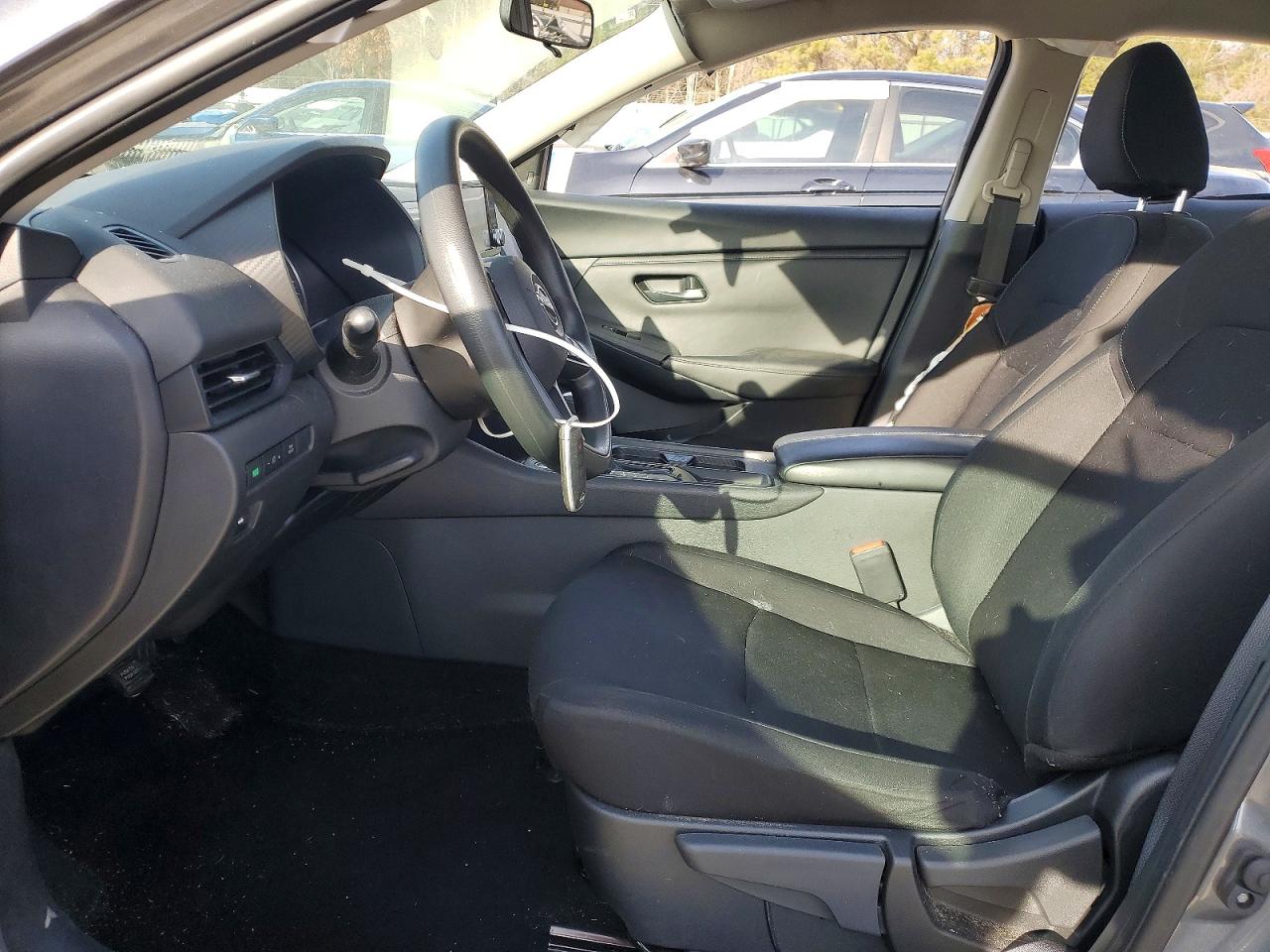 2025 NISSAN SENTRA S photo 13