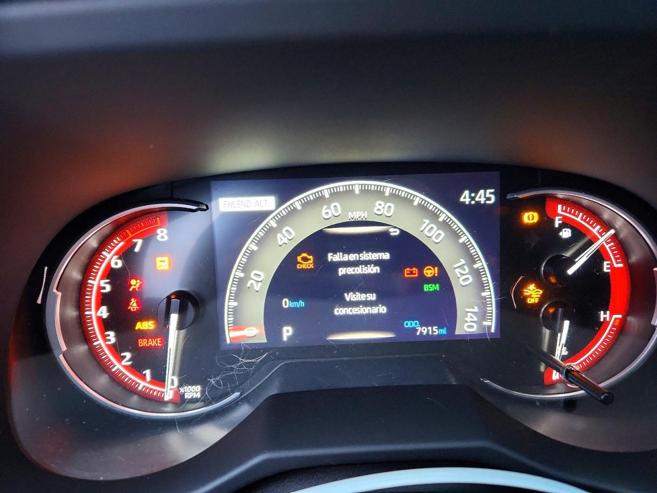 2024 TOYOTA RAV4 XLE photo 9