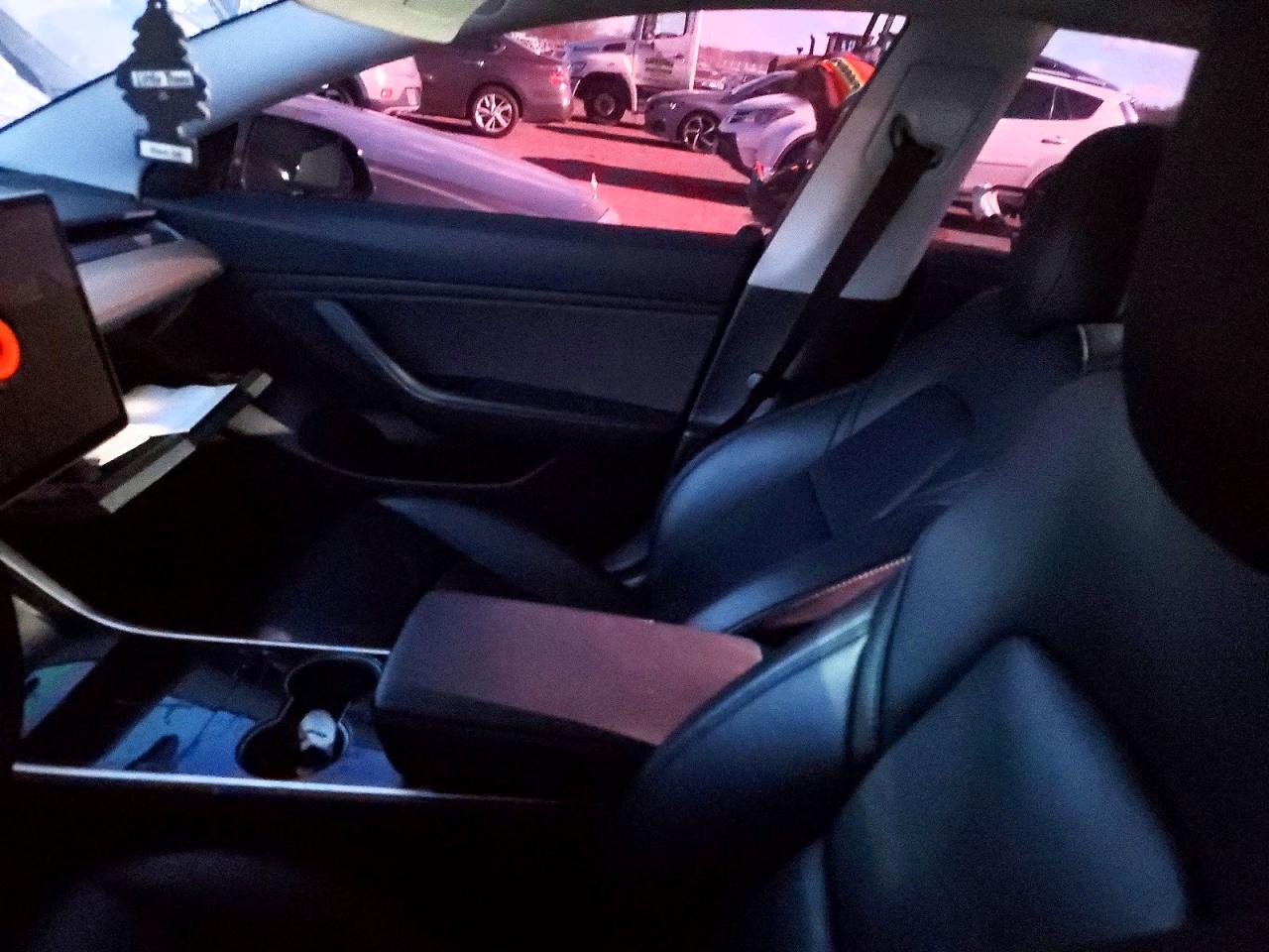 2019 TESLA MODEL 3 photo 8