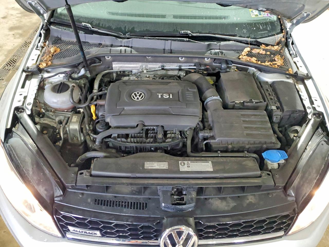 2017 VOLKSWAGEN GOLF ALLTRACK S photo 11