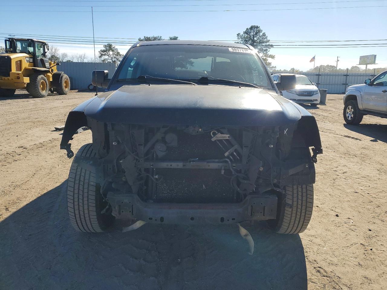 2011 NISSAN TITAN S photo 5