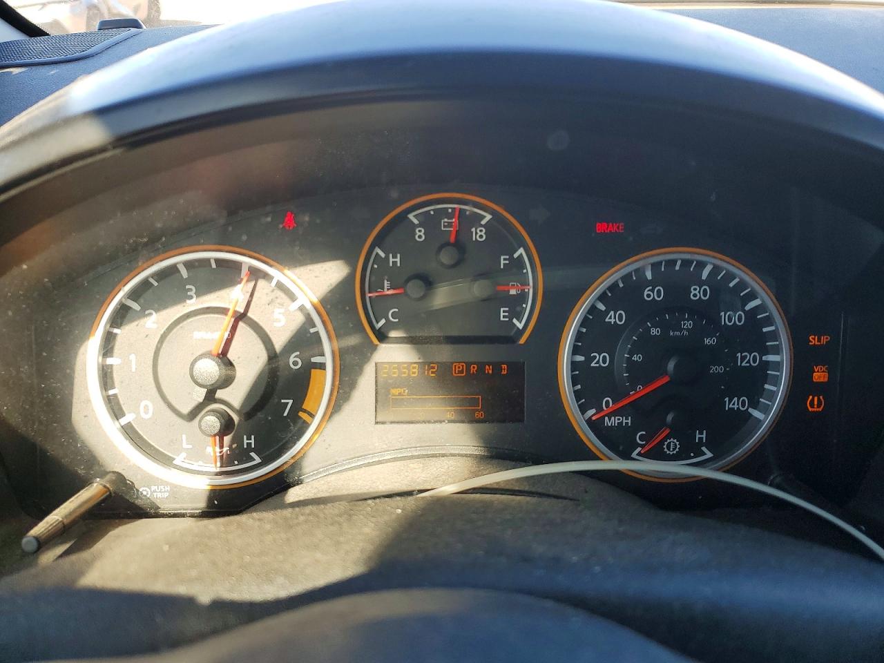 2011 NISSAN TITAN S photo 9