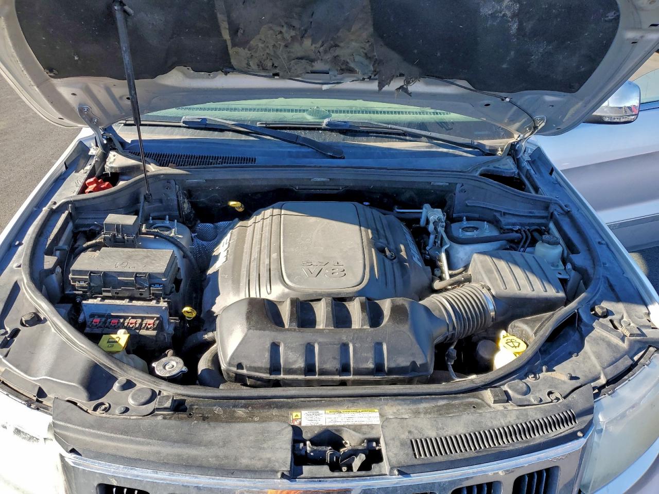 2011 JEEP GRAND CHEROKEE LIMITED photo 12