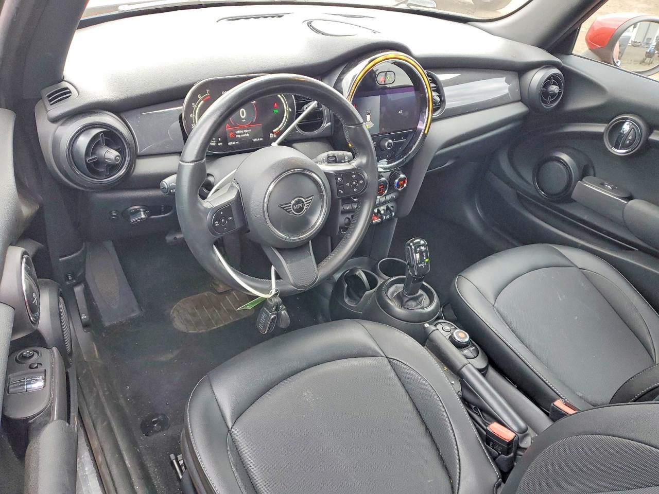 2022 MINI COOPER photo 8