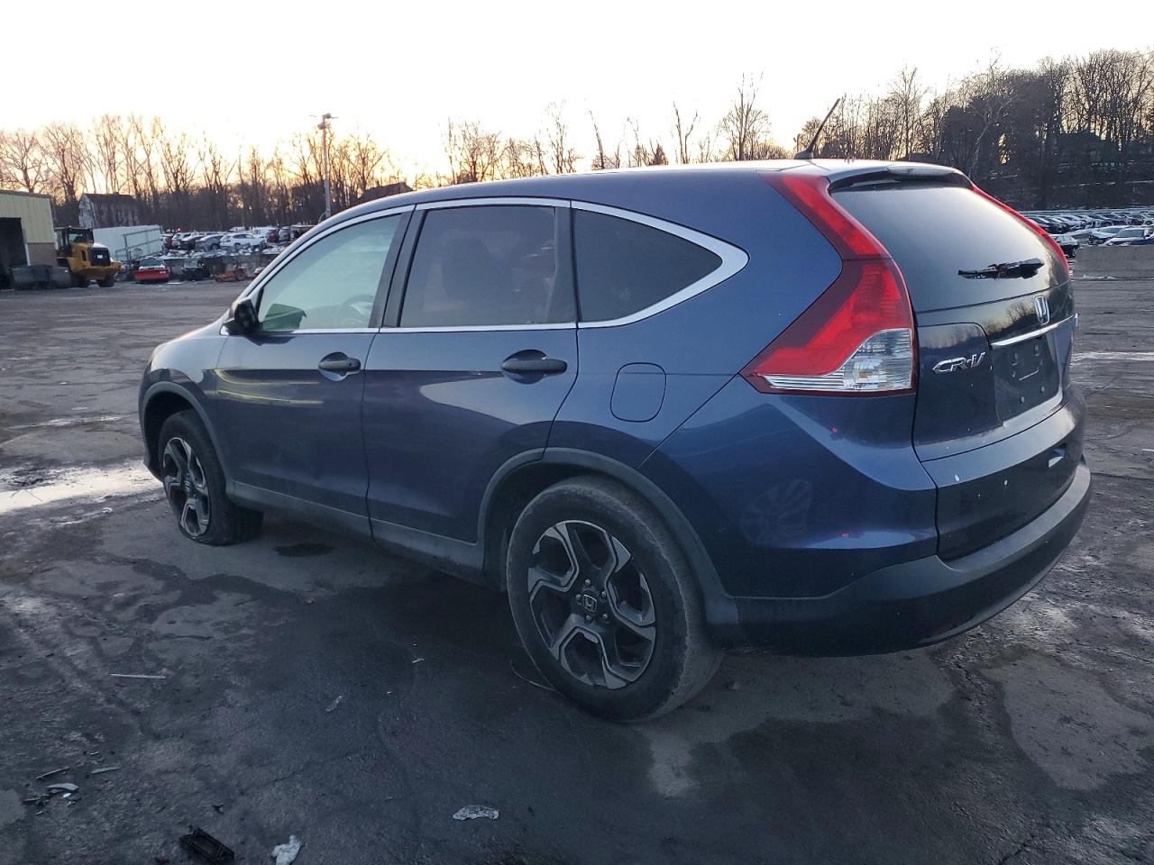 2014 HONDA CR-V photo 2