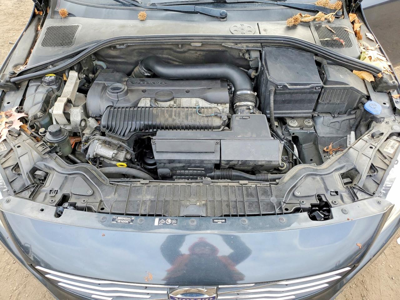 2016 VOLVO S60 PREMIER photo 31