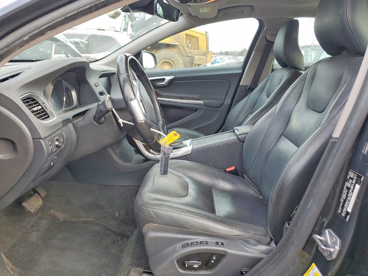 2016 VOLVO S60 PREMIER photo 19