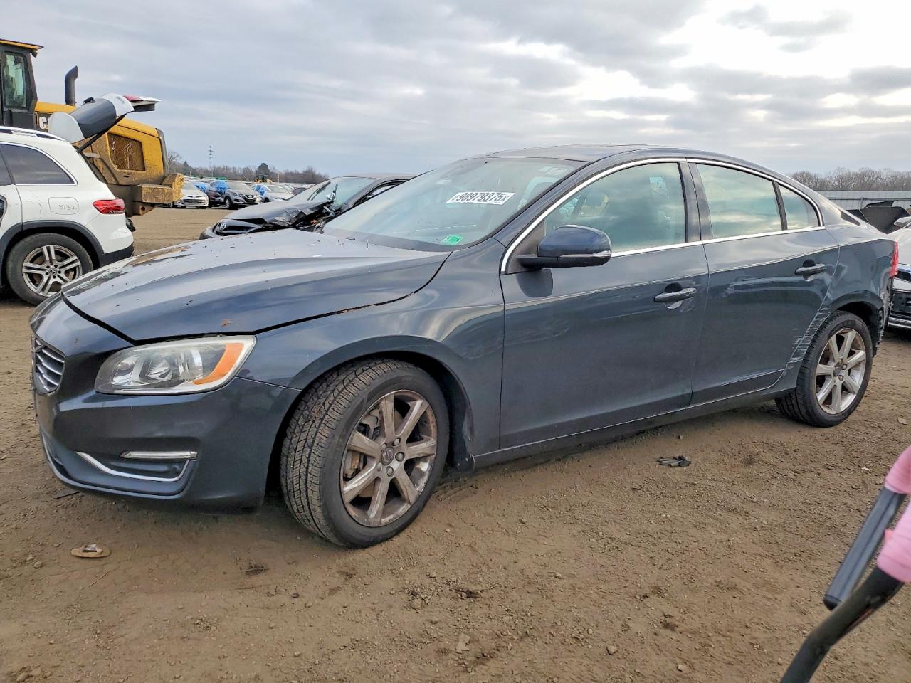 2016 VOLVO S60