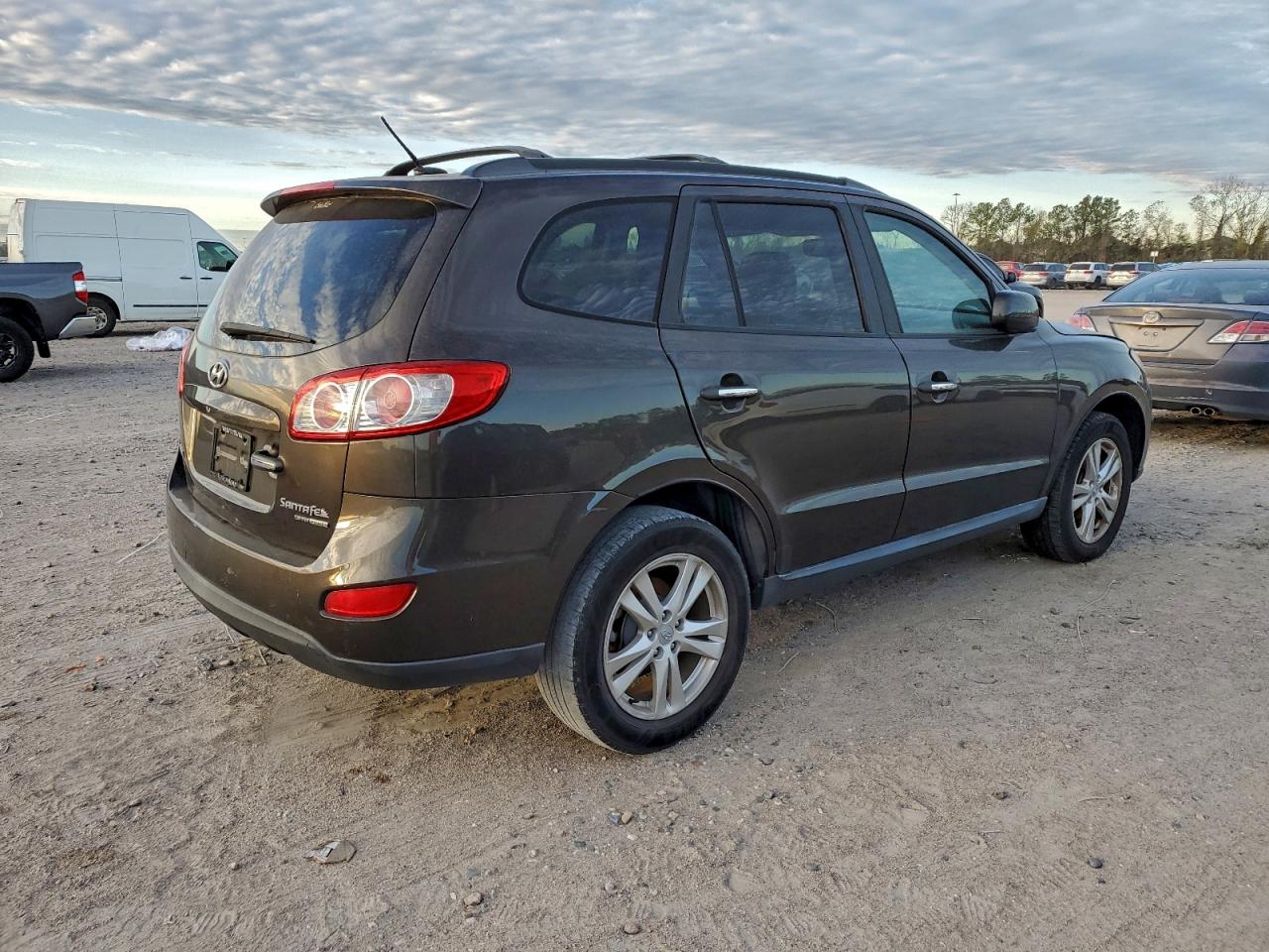 2011 HYUNDAI SANTA FE photo 3
