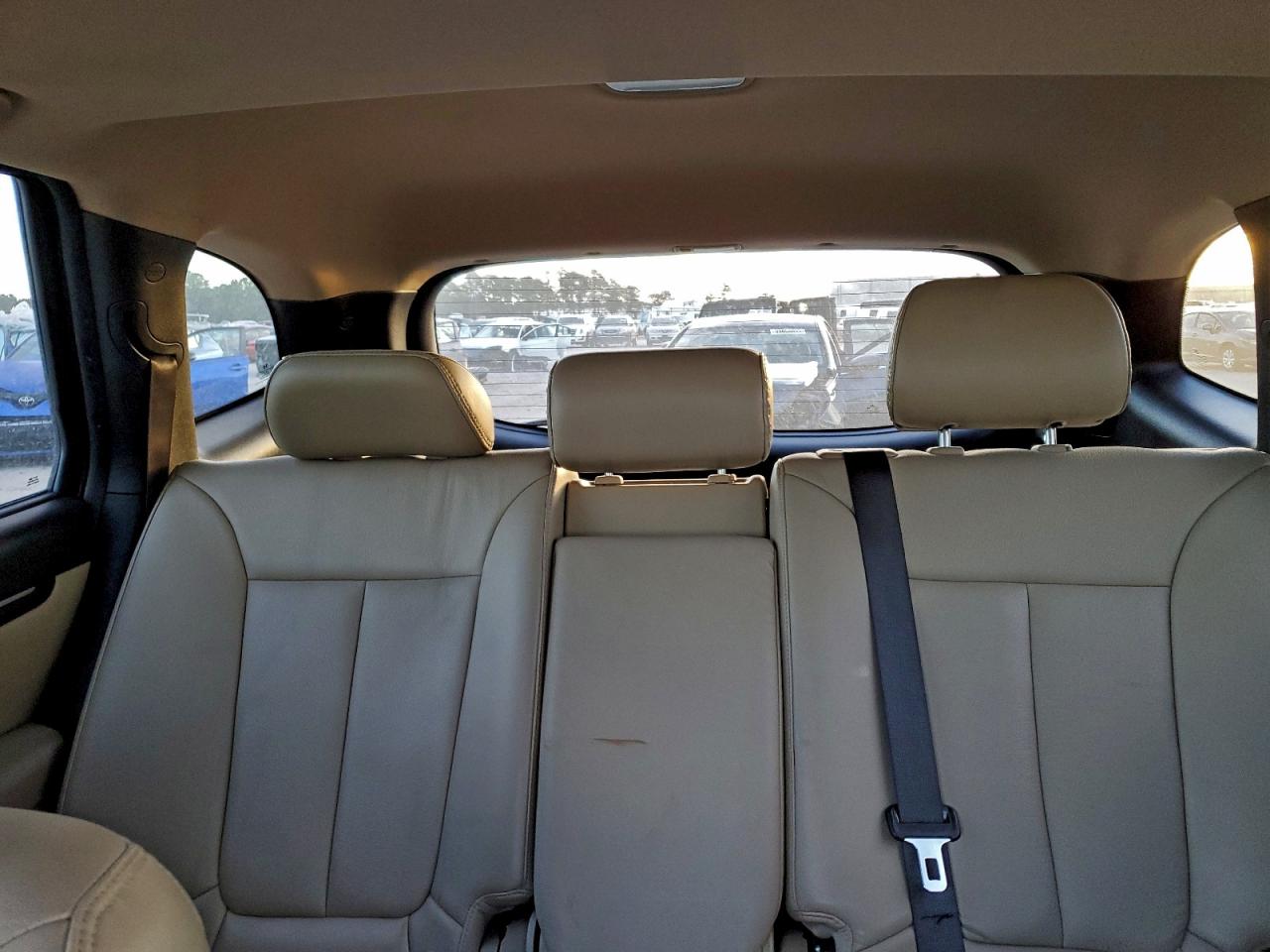 2011 HYUNDAI SANTA FE photo 10