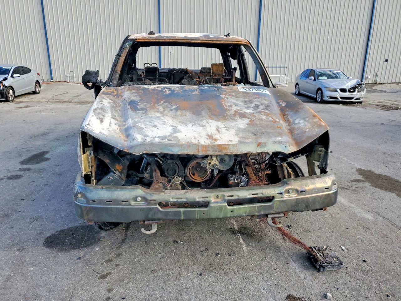 2005 CHEVROLET SILVERADO K1500 photo 5