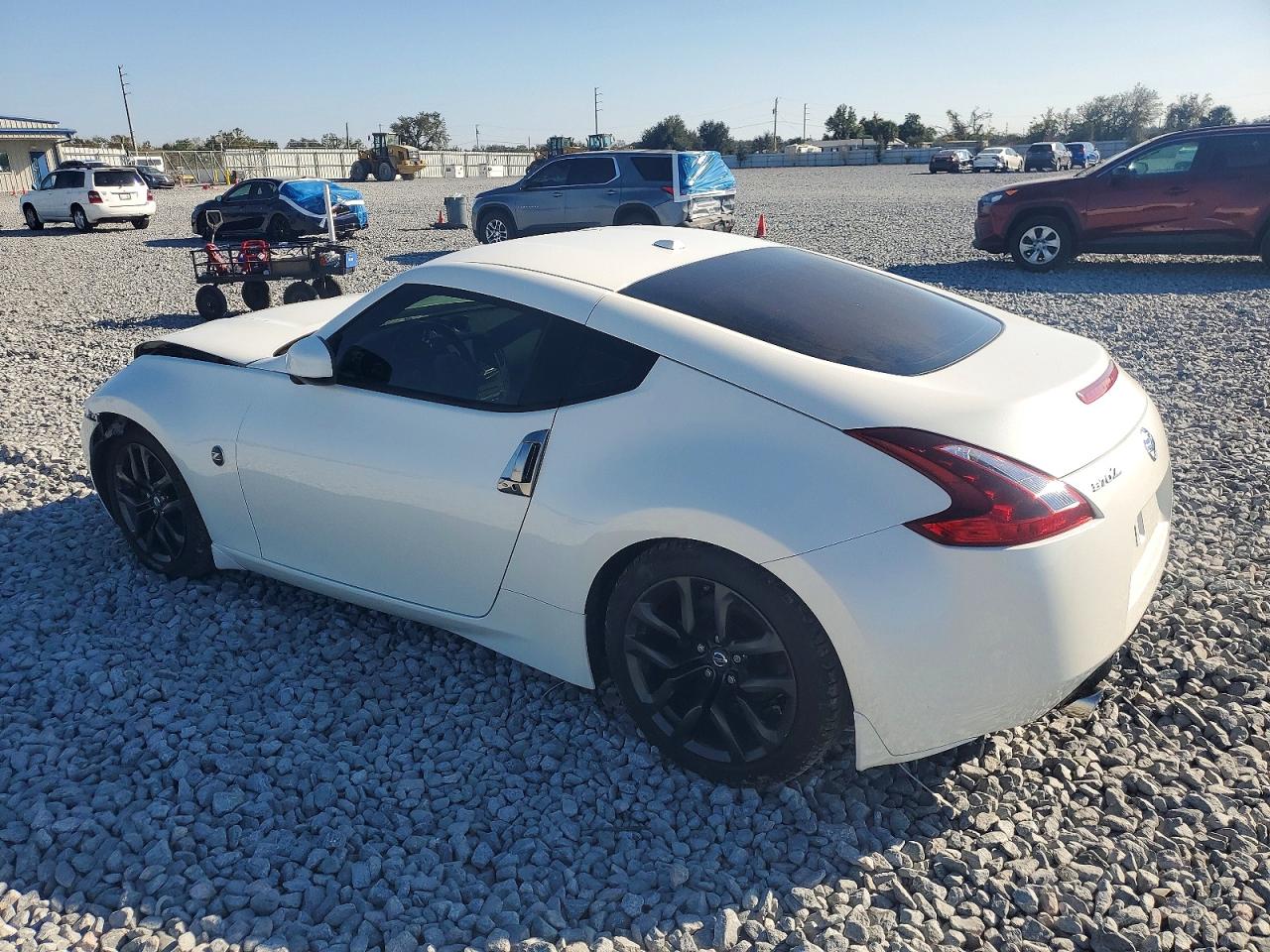 2018 NISSAN 370Z BASE photo 2
