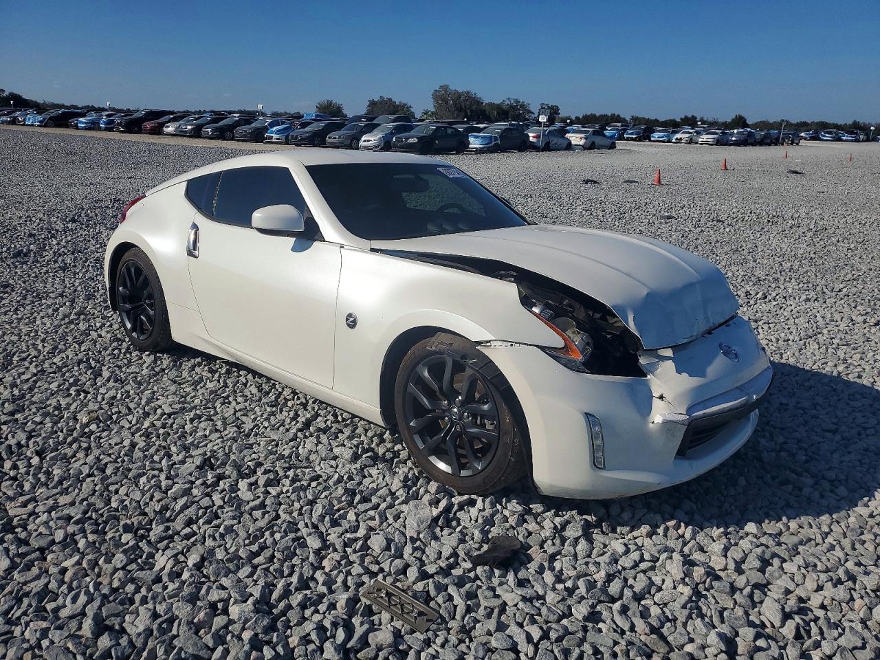 2018 NISSAN 370Z BASE photo 4