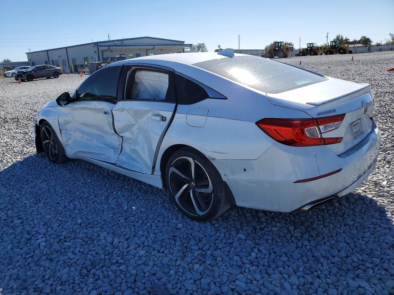 2018 HONDA ACCORD SPORT photo 2