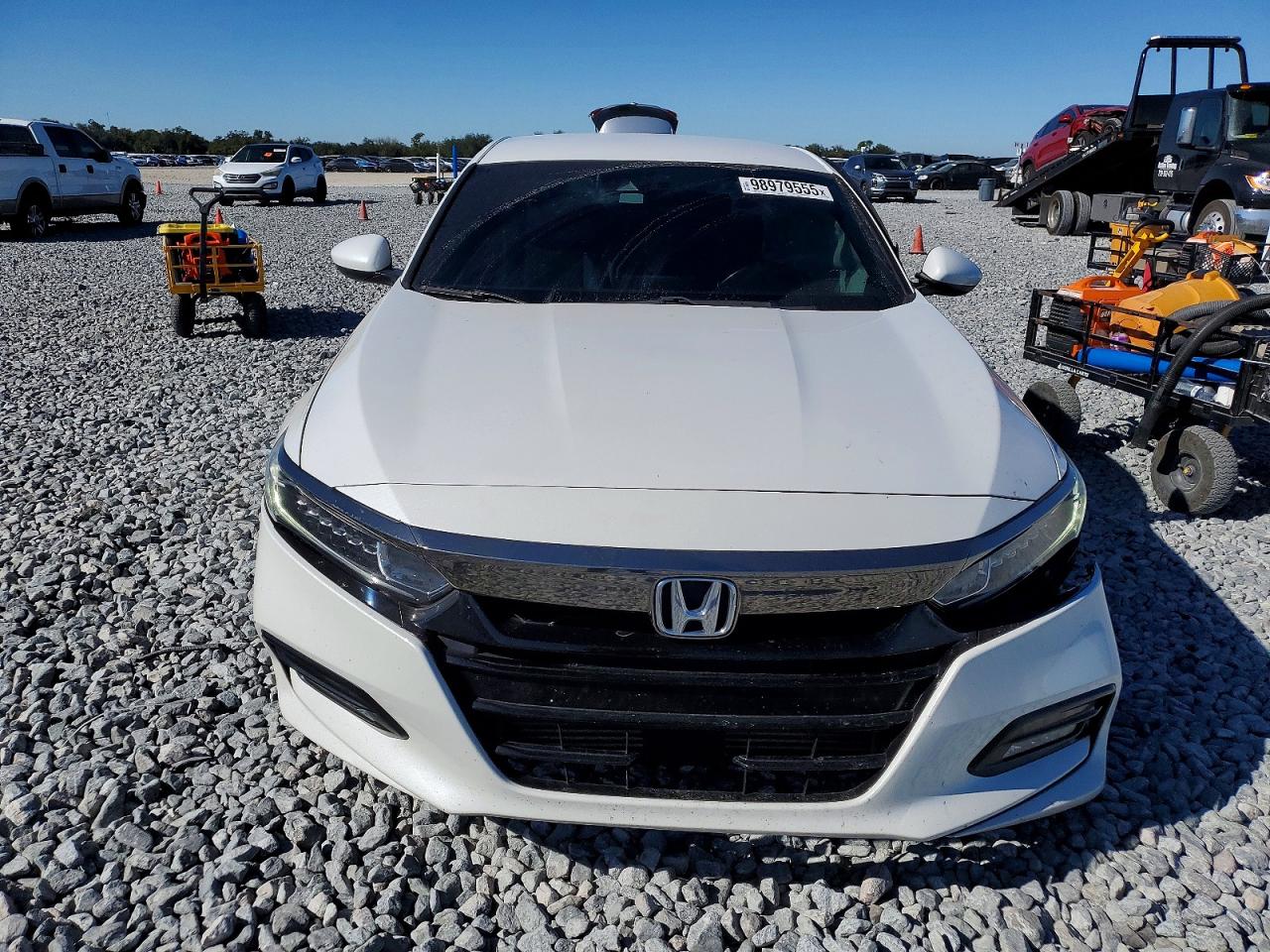 2018 HONDA ACCORD SPORT photo 5