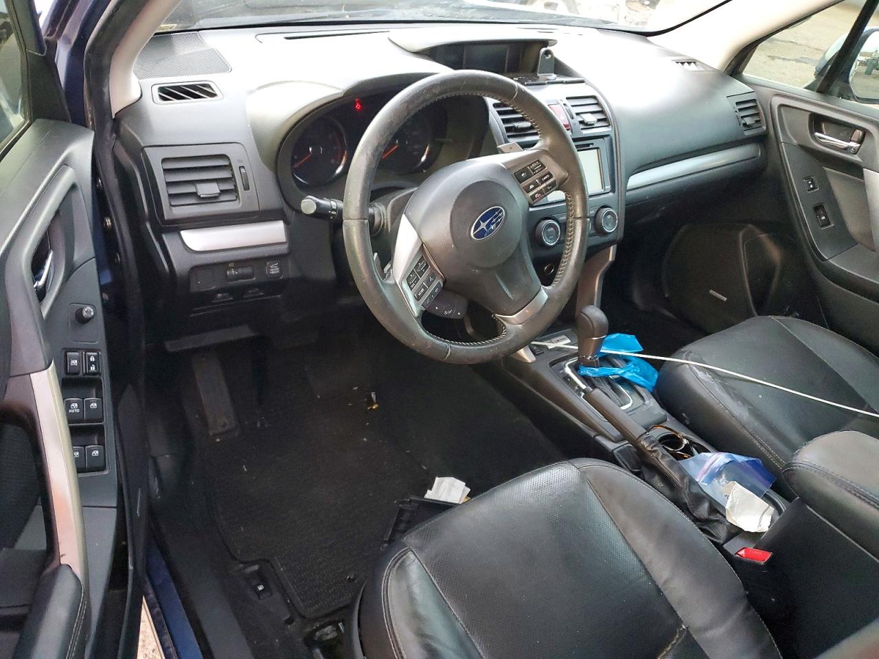 2015 SUBARU FORESTER 2.0XT TOURING photo 8