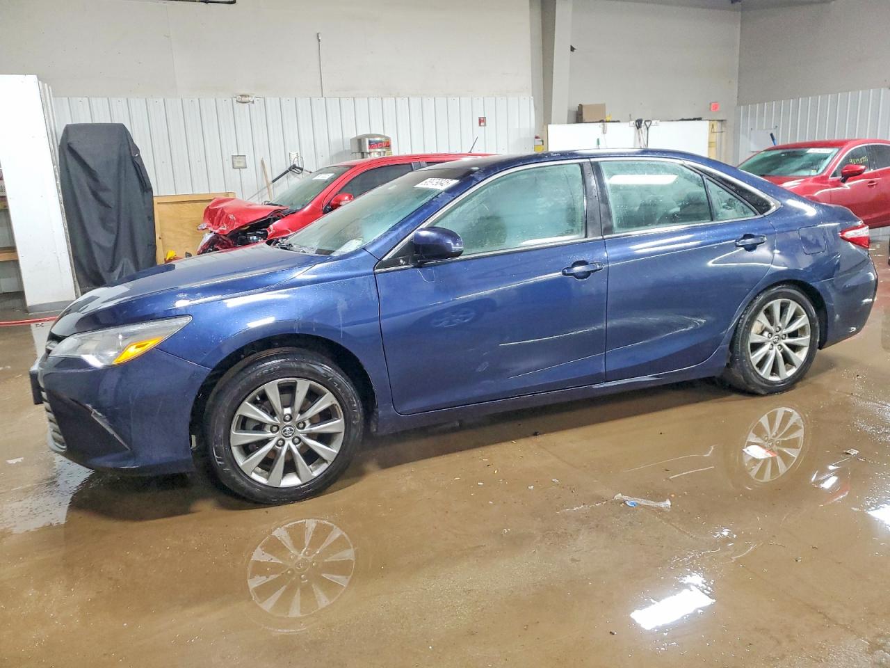 2015 TOYOTA CAMRY