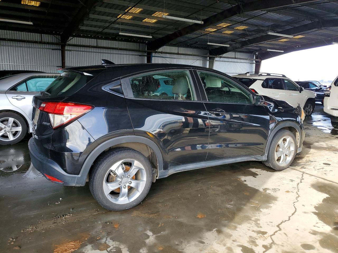 2019 HONDA HR-V LX photo 9