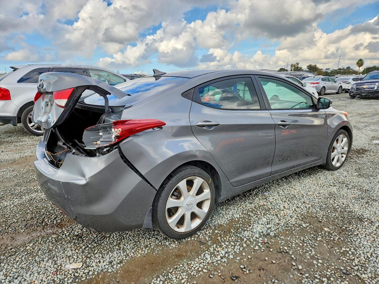 2013 HYUNDAI ELANTRA GLS photo 3