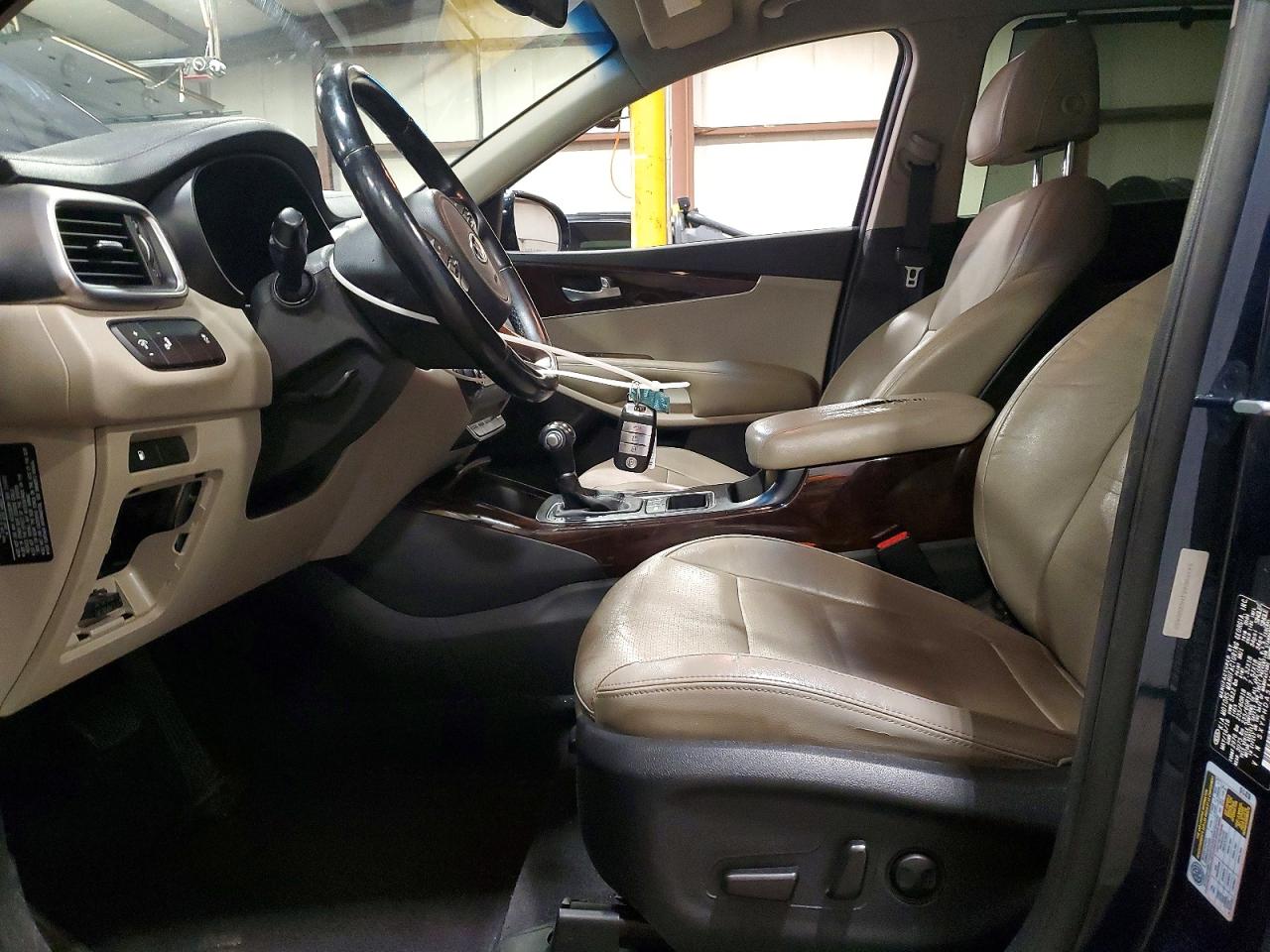 2017 KIA SORENTO EX photo 7
