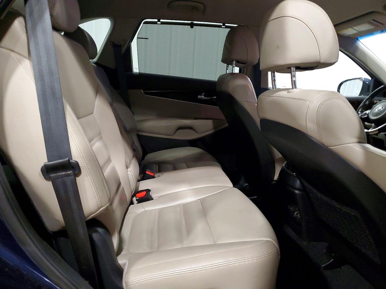 2017 KIA SORENTO EX photo 11