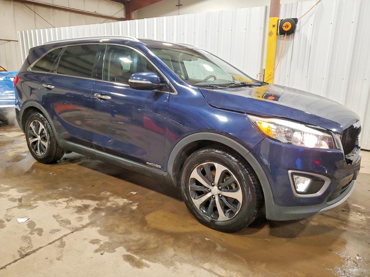 2017 KIA SORENTO EX photo 4