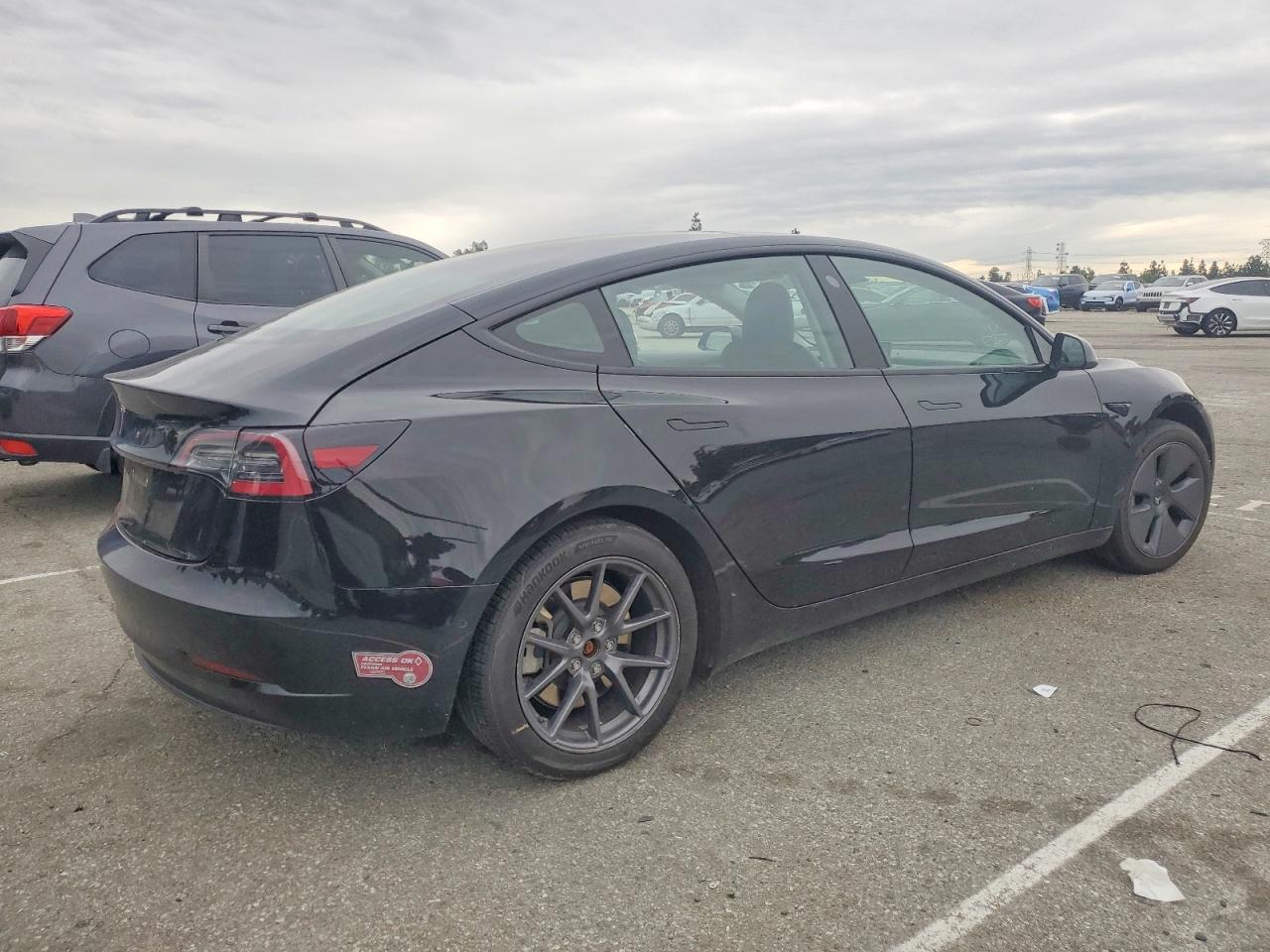 2021 TESLA MODEL 3 photo 3
