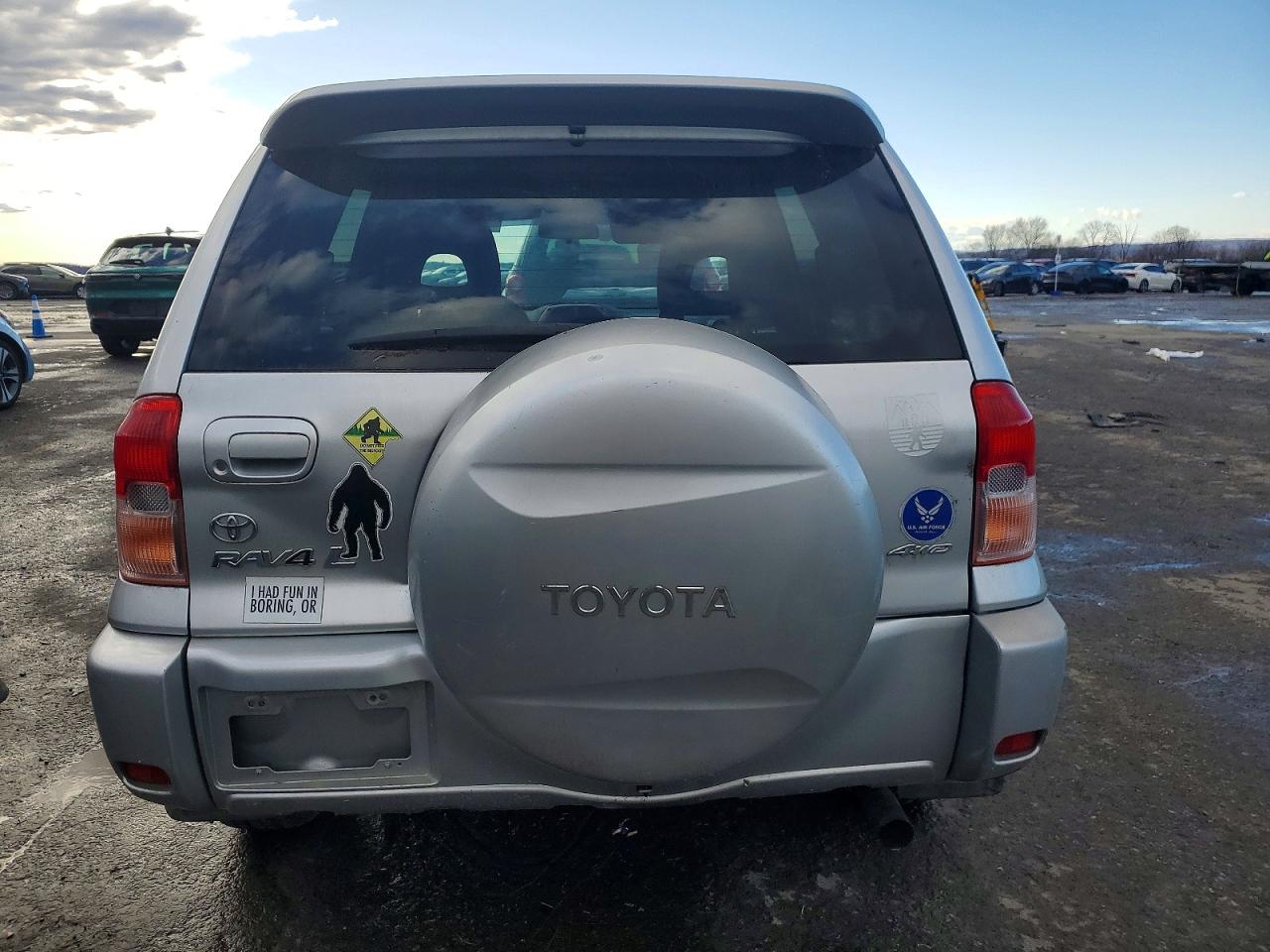 2002 TOYOTA RAV4 photo 6