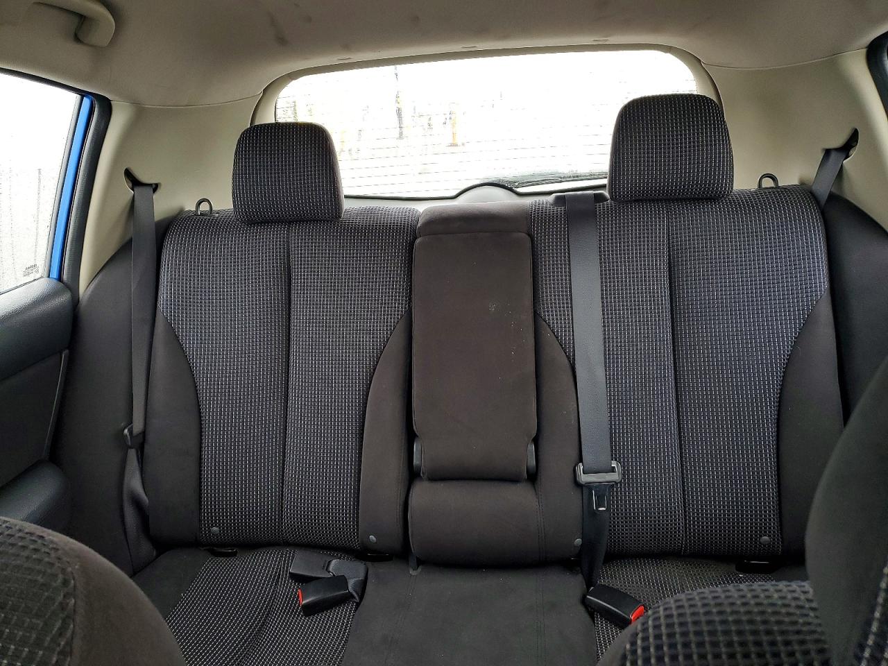 2012 NISSAN VERSA S photo 28