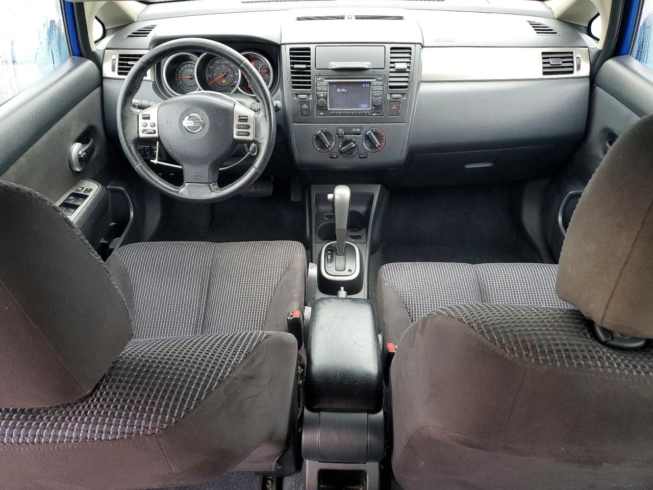 2012 NISSAN VERSA S photo 22
