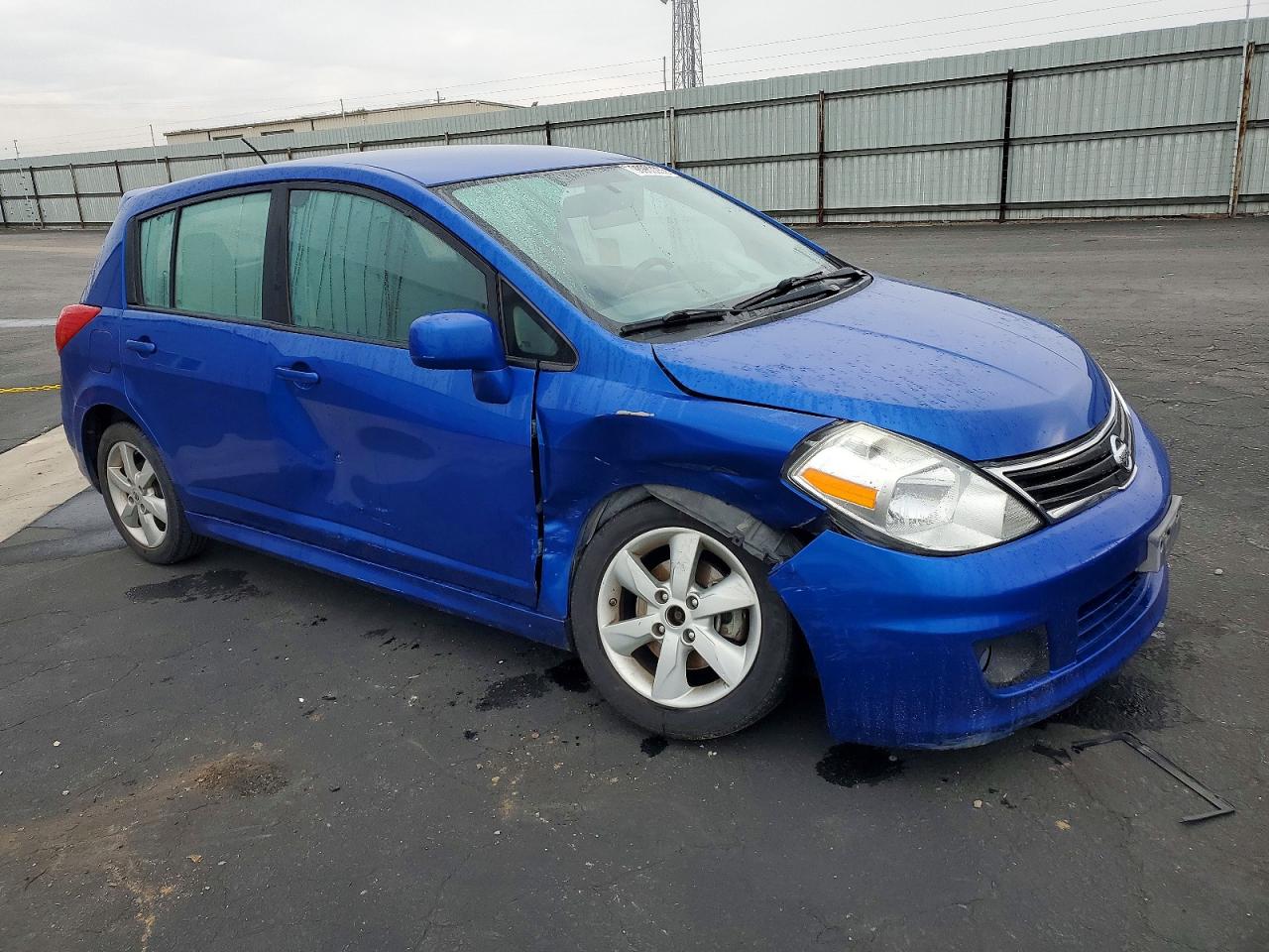 2012 NISSAN VERSA S photo 10