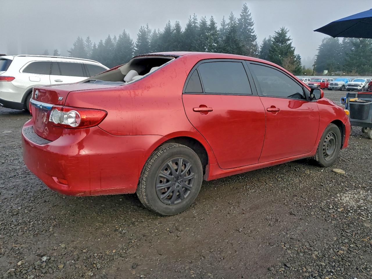 2011 TOYOTA COROLLA BASE photo 3