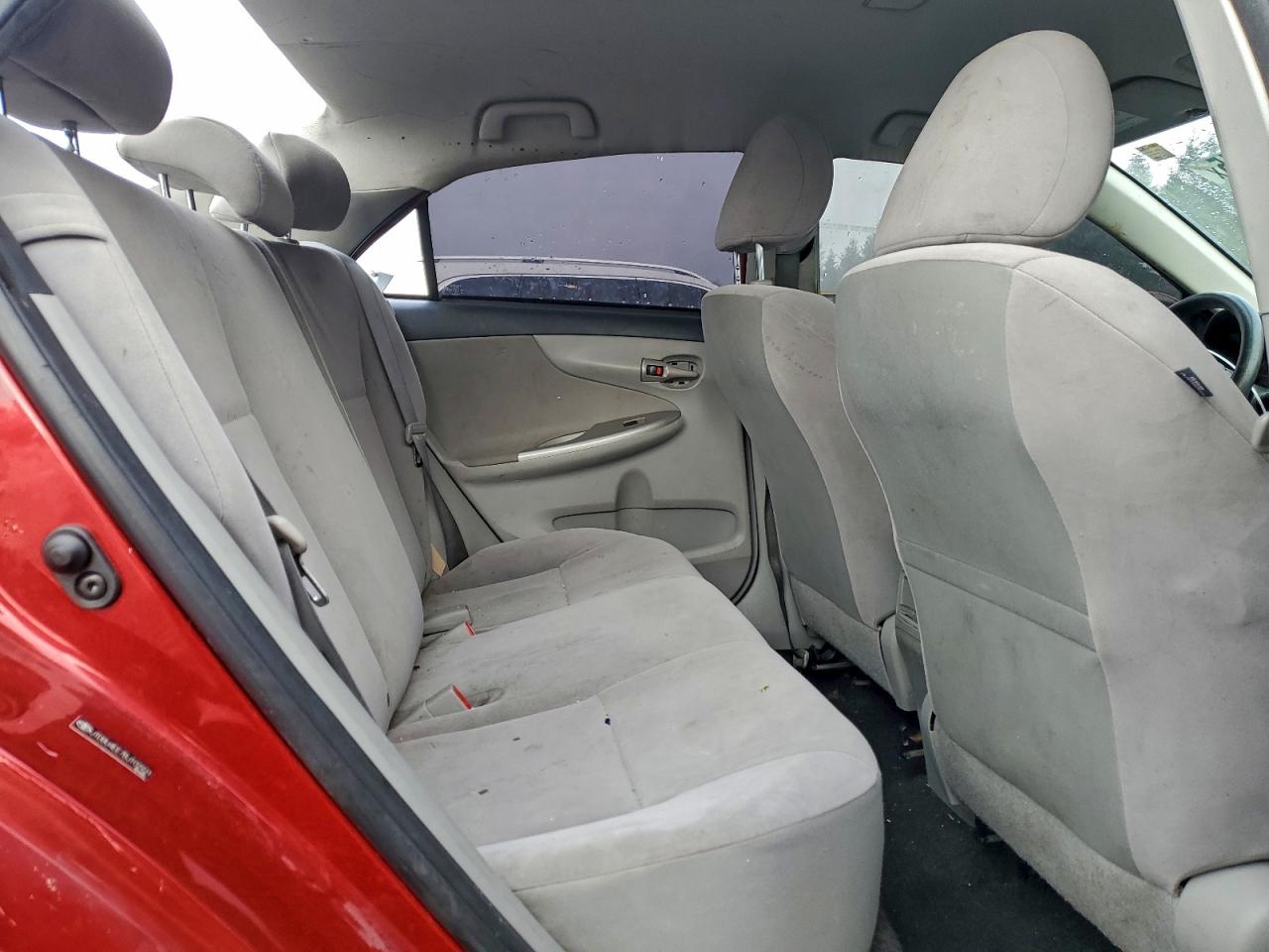 2011 TOYOTA COROLLA BASE photo 10