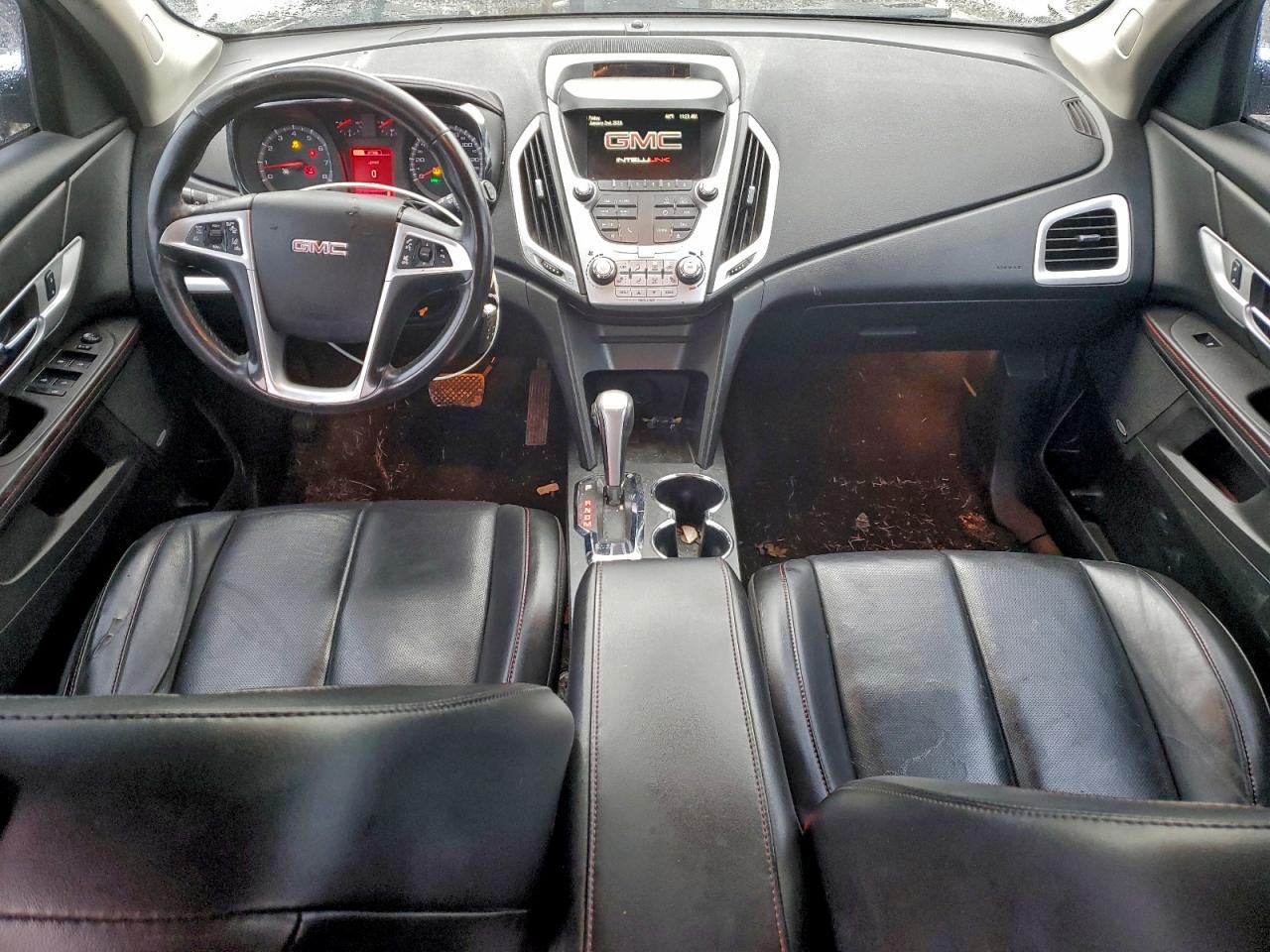 2015 GMC TERRAIN SLT photo 8