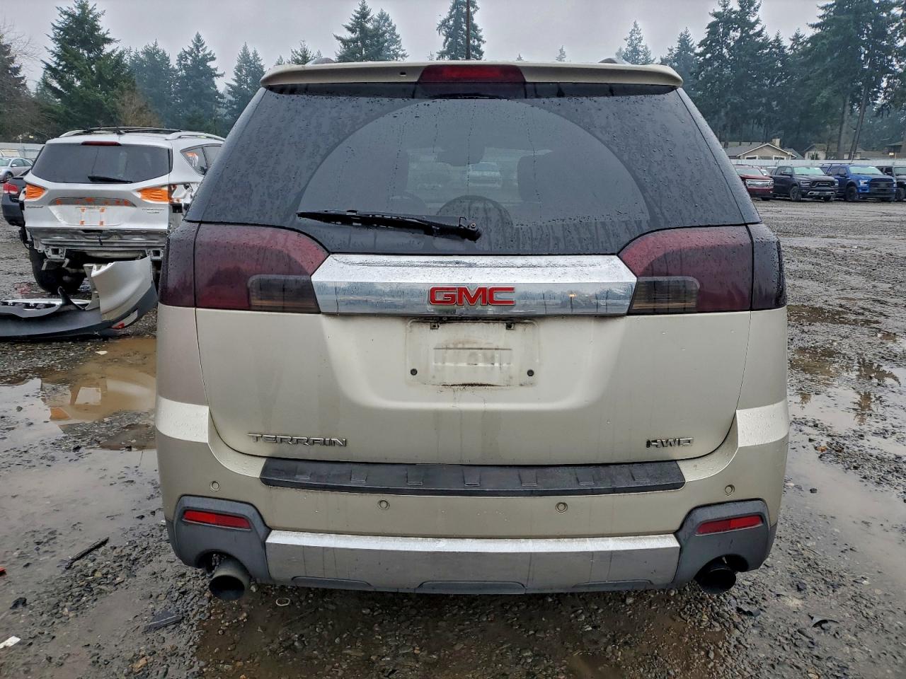 2015 GMC TERRAIN SLT photo 6