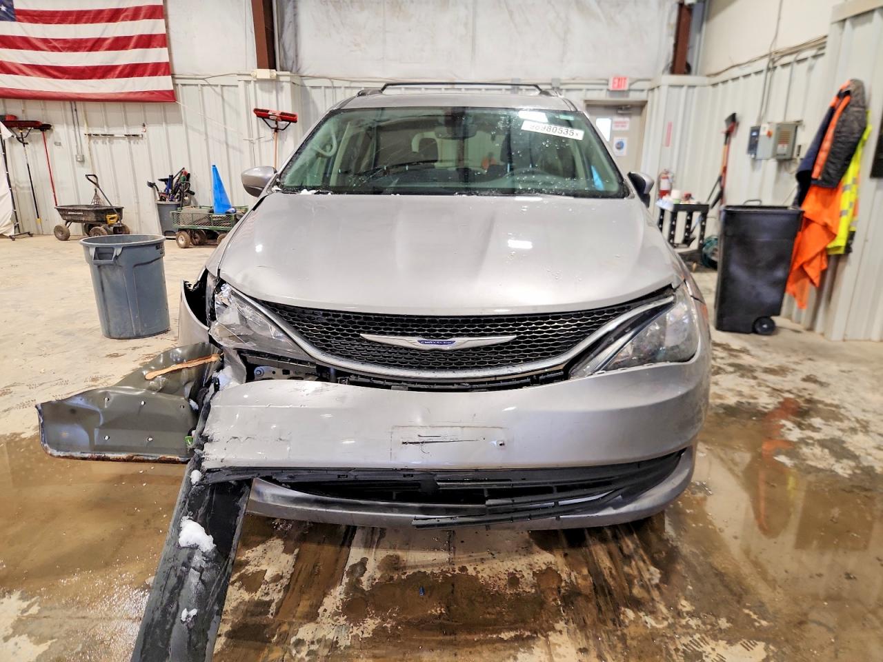 2020 CHRYSLER VOYAGER LXI photo 5